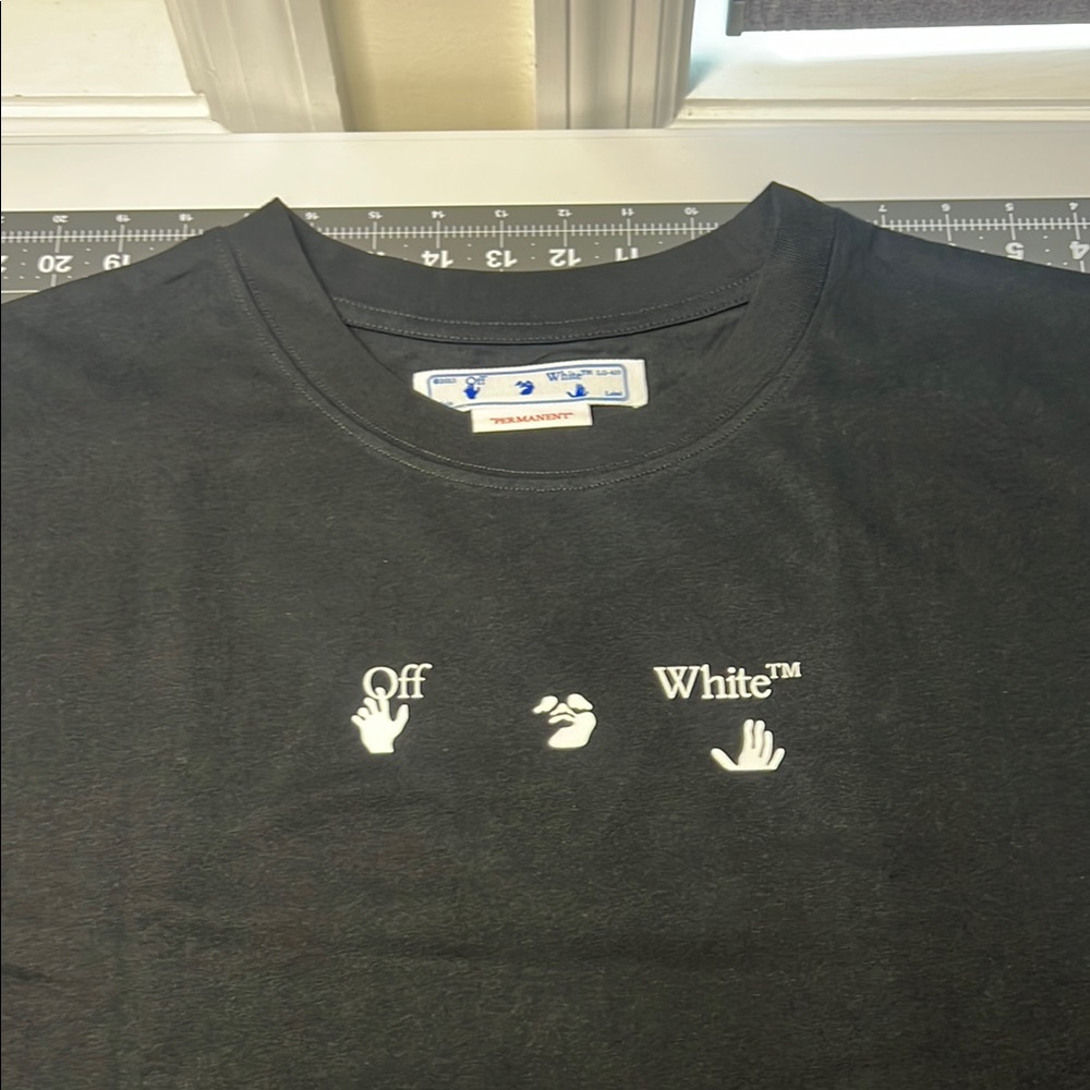 Off-White Black Graphic T-Shirt